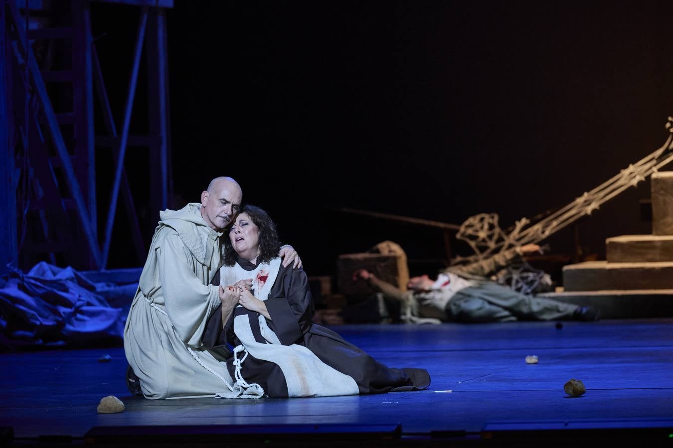 Escena del montaje de 'La forza del destino' que se ha visto en la temporada de la ABAO.