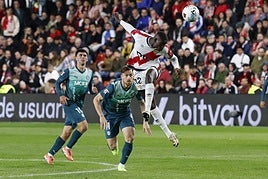 Toni Martínez y Aleñá, ante el Rayo Vallecano.