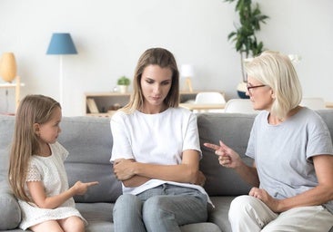 La generación sándwich y el reto de cuidar a hijos y padres a la vez