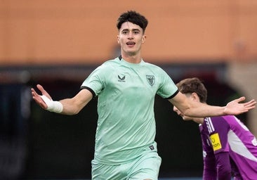 Manex Lozano vuelve a marcar ante el Slavia y aprieta en la lucha por la bota de oro en la Youth League