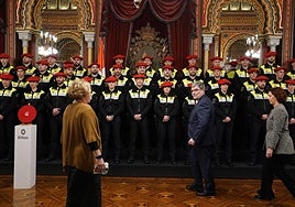 Entrega de credenciales a la última promoción de la Policía Municipal de Bilbao