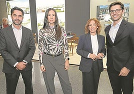 Iker Elordui, Lorea García, Ana Urrestarazu y Carlos Martínez.