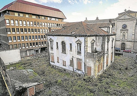 Vista trasera de la Casa Alfaro.
