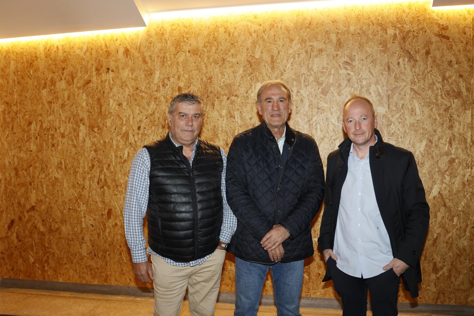 José Ángel Pereda, Andoni Goikoetxea y Joseba Urbieta. 