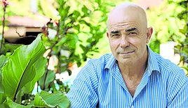 Eduardo Sacheri, autor de 'Qué quedará de nosotros', hablará este martes en la Biblioteca de Bidebarrieta.