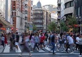 Bizkaia supera la barrera de los 1,17 millones de habitantes y vuelve a cifras de los años 80