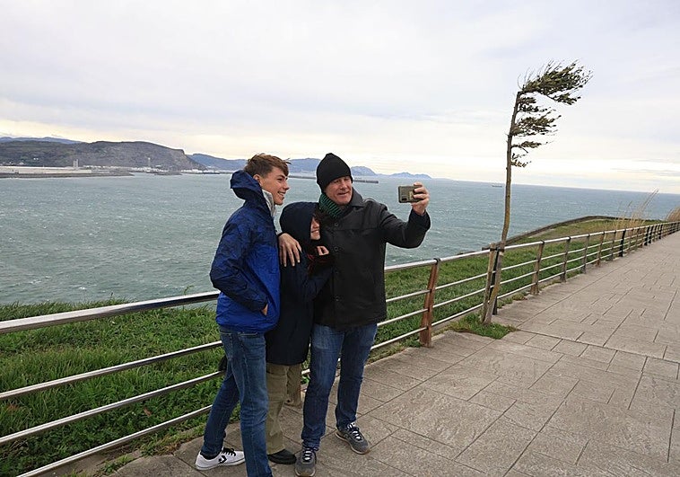 Aviso amarillo por viento sur e incendios forestales para este miércoles en Bizkaia