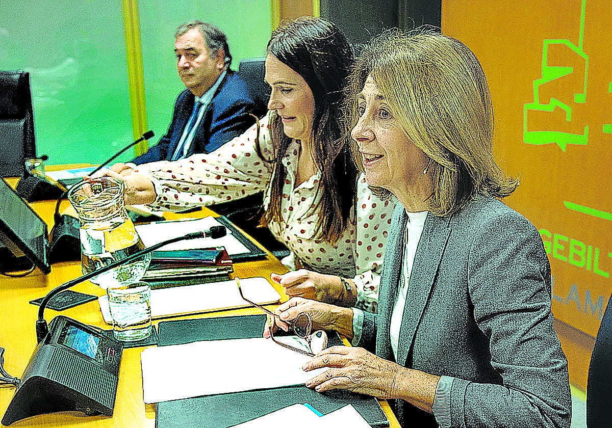 El consejero de Seguridad abre un choque institucional contra la fiscal superior vasca