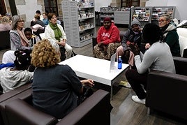 En la pasada edición, abordaron el tema de las fronteras en la biblioteca municipal.