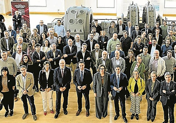 Numerosos emprendedores y representantes políticos e institucionales celebraron ayer los 25 años de la creación de la incubadora con sede en Barakaldo.