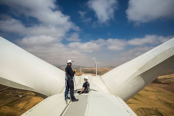 Gamesa cierra el año con pérdidas de 1.782 millones y sin recuperar la venta de los molinos terrestres