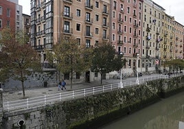 Vista del muelle de Urazurrutia, en Bilbao.