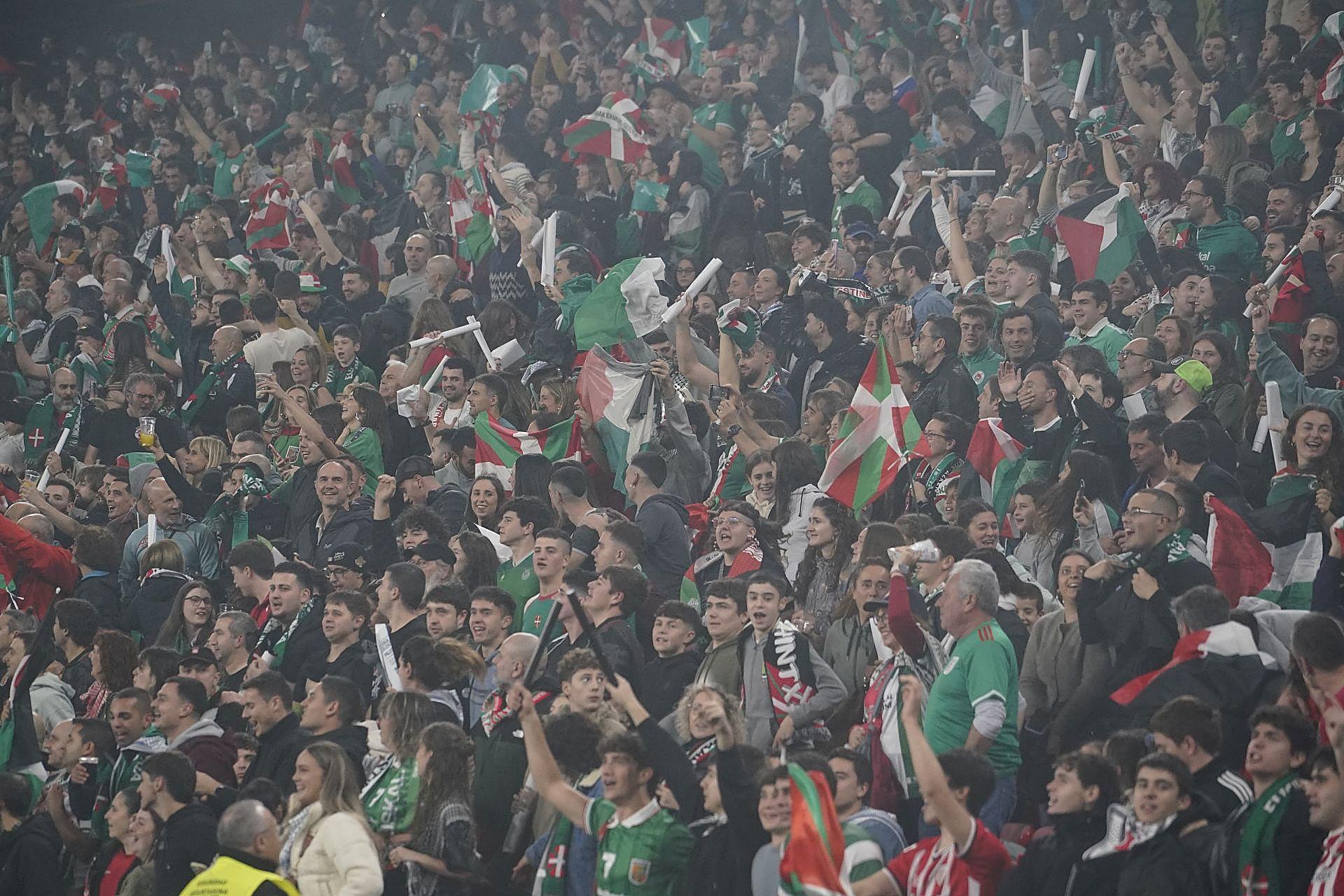 Las bonitas imágenes que nos deja el Euskadi-Palestina en San Mamés