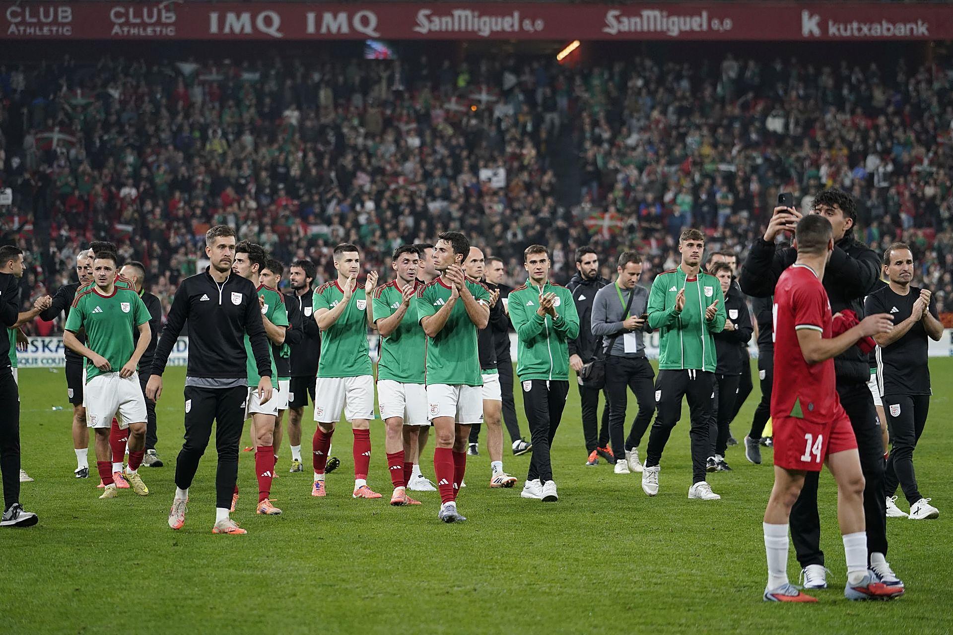 Las bonitas imágenes que nos deja el Euskadi-Palestina en San Mamés