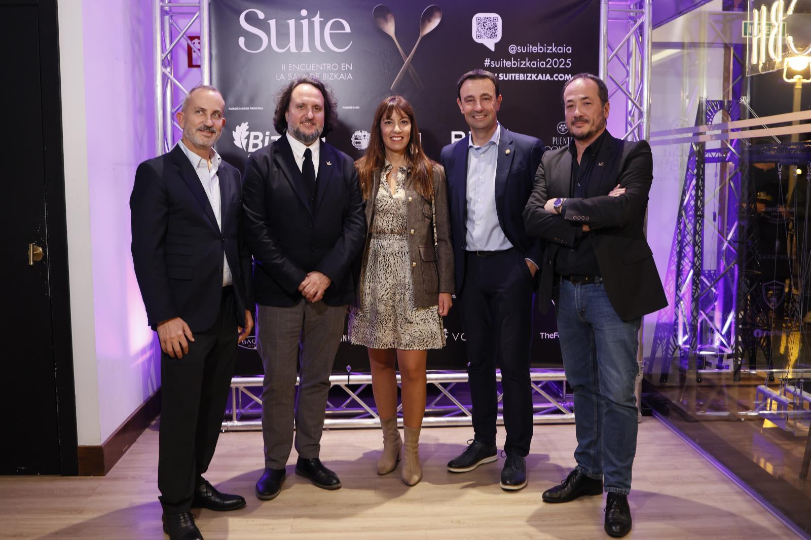 Dicky del Hoyo, Ricardo Campuzano, Leire Sáez, Mikel Torres e Igor Cubillo.