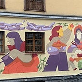 Un nuevo mural en el Casco Antiguo de Vitoria reivindica la labor del trabajo social