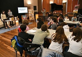 Abenduaren 5ean, ikasle goizaren baitan, mintzodromo ibiltaria eskainiko zaie bertaratzen diren gazteei