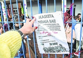 Un exalumno acosado en el mismo instituto de Plentzia dice que el centro conocía el asedio a la profesora