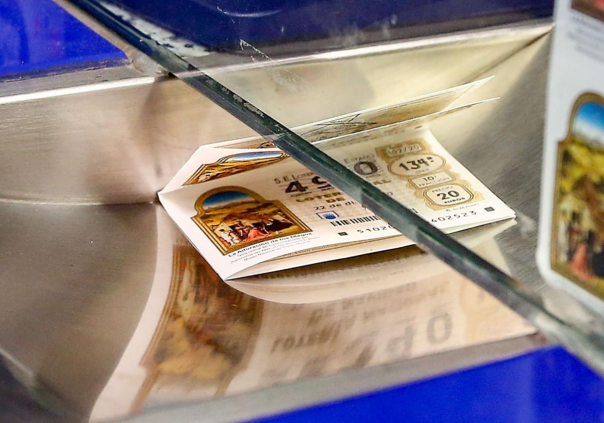 El método legal para evitar pagar el impuesto del 20% en los premios de la Lotería de Navidad