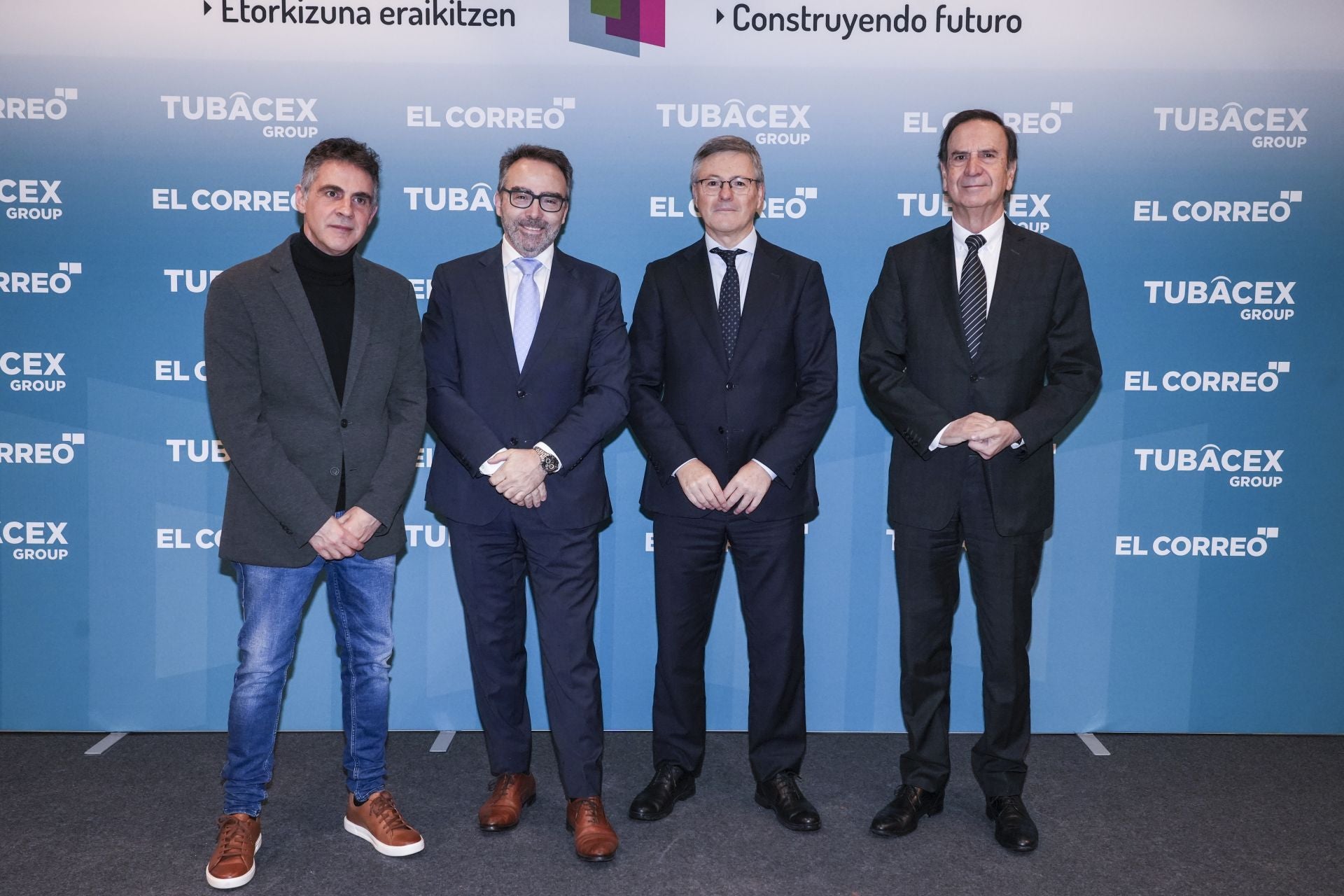 Salvador Arroyo, Carmelo Lezana, Carlos Lago e Iñaki López Gandásegui.
