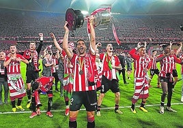 Raúl García eleva al cielo de