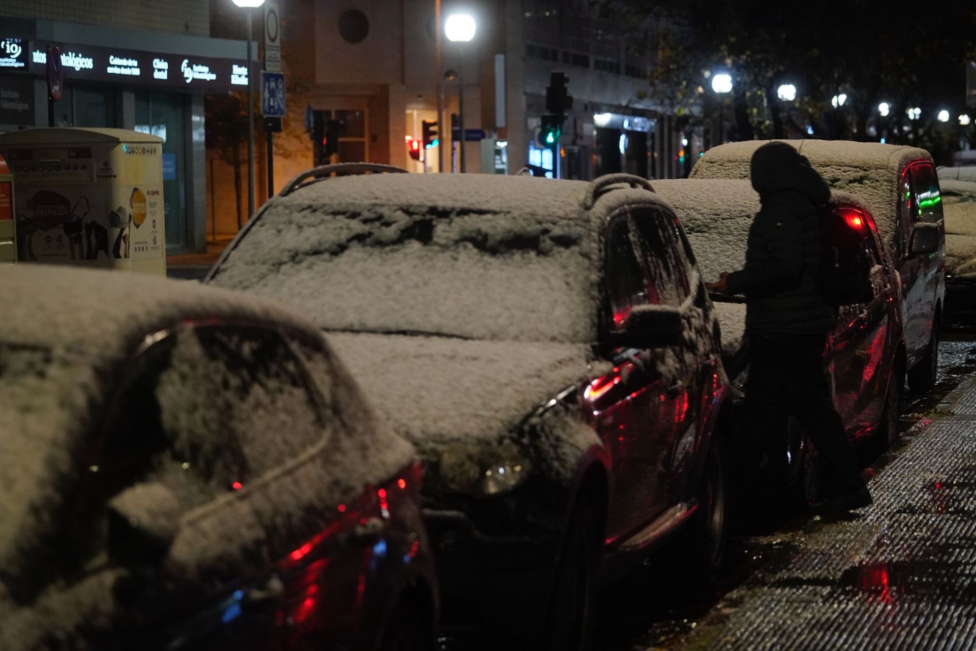Vitoria de madrugada.