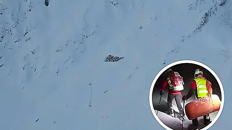 El rebaño de ovejas del pastor desaparecido en Urbia, captado por el helicóptero de la Ertzaintza.