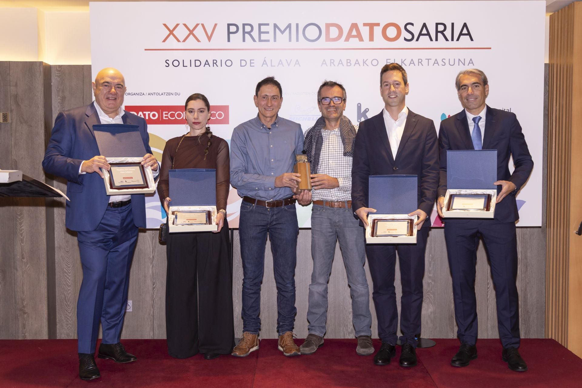 Pablo de Oraá, Adriana Cob, Carlos Villar, Joaquín Bohórquez, Eder Mena y Raúl Pérez.