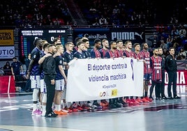 Los dos mensajes previos del Baskonia-Bilbao Basket: a favor de la infancia y contra la violencia machista