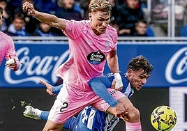 La defensa del Celta vigiló bien a Boyé, al que le costó generar peligro en sus acciones habituales.