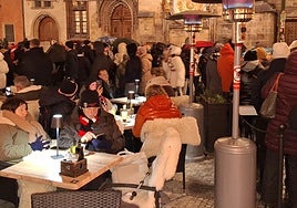 Aficionados en el centro de Praga.