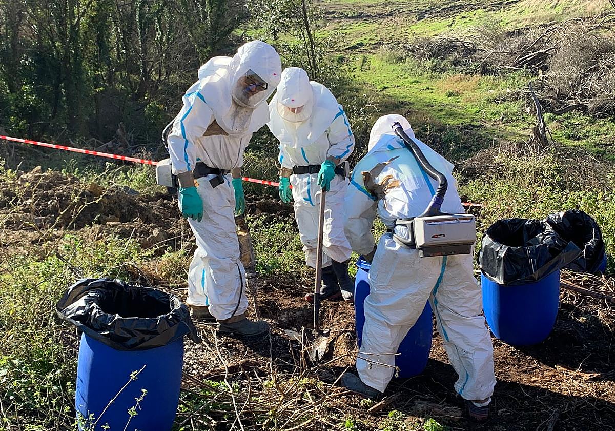 Retirada de lindane en el viejo vertedero de Artxanda