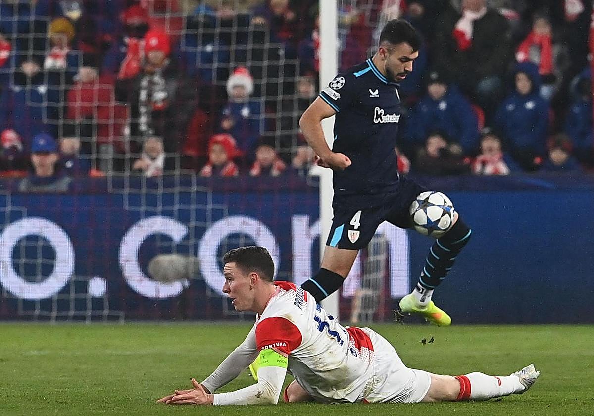 Un leve empujón con el pecho deja a Paredes sin el próximo duelo de Champions