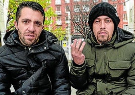 Nelson y su hermano Cristian Ospina, que sufrió la amputación de un dedo.