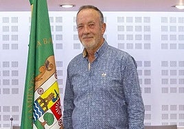 «Dejo la Alcaldía de Ribera Baja para estar más con mi nieto»