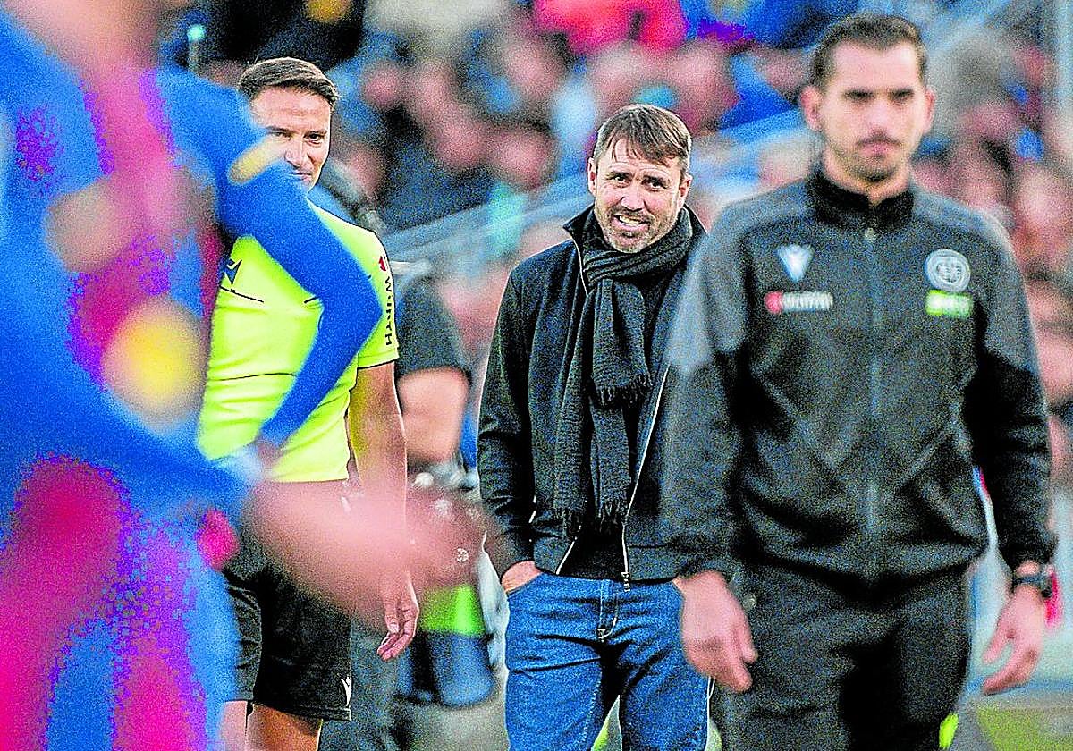 Coudet: «Le hemos jugado de tú a tú al Barcelona con nuestras armas»