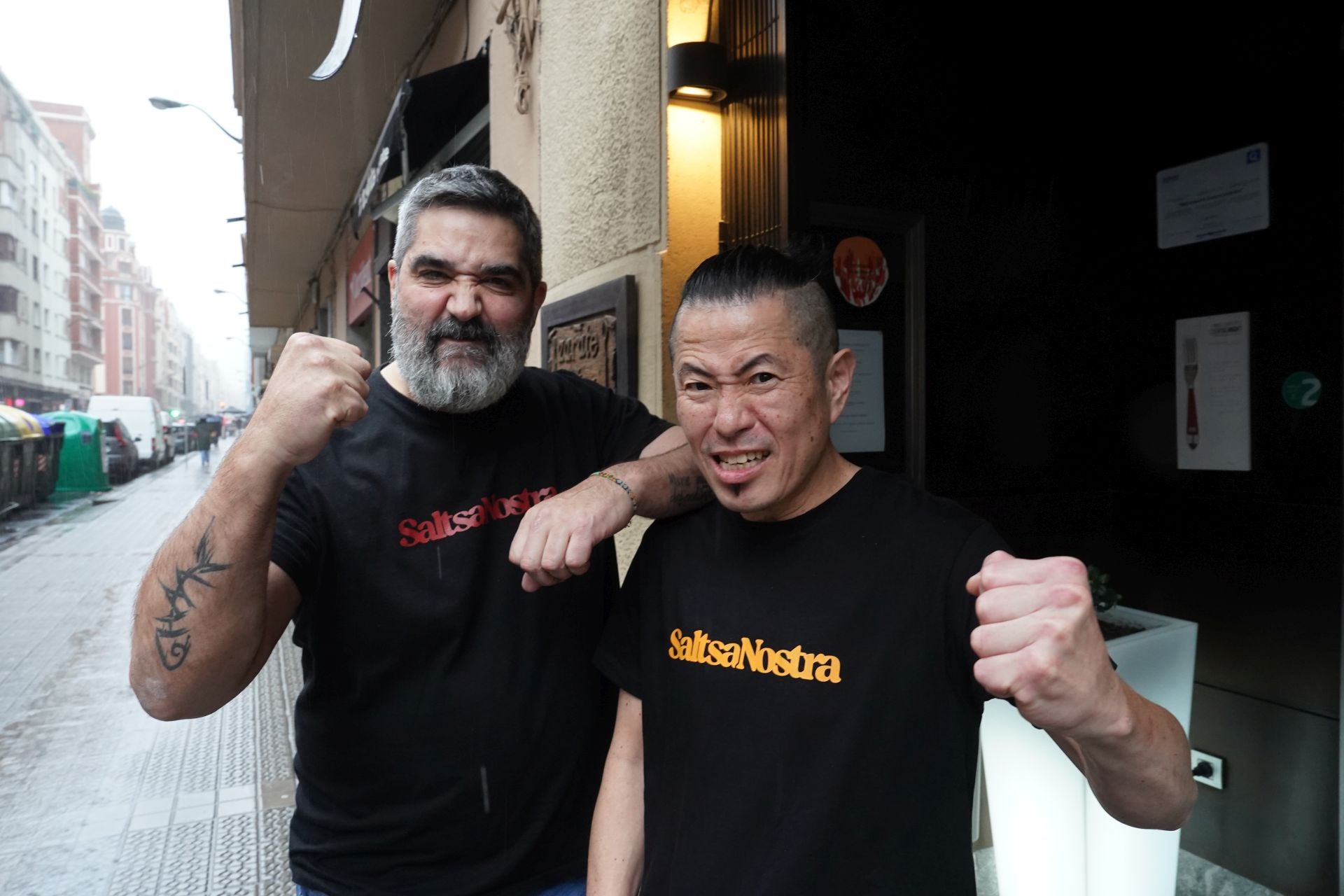 Sergio Zarate e Hideki Matsuhisa en Pozas.