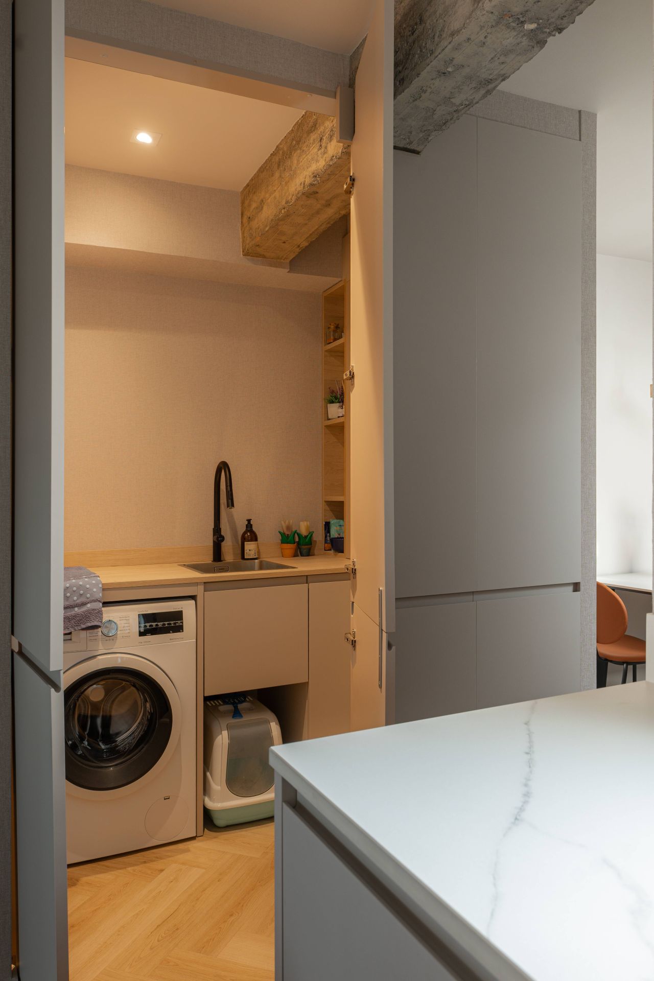 Clásico y moderno a la vez: la transformación de un piso de 110 metros en Getxo