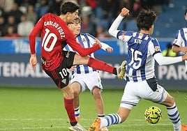Carlos Fernández jugó ante el Sanse tras sufrir un virus gastrointestinal.