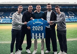 Tenaglia, en su renovación: «Ojalá pueda jugar con el Alavés en Europa»