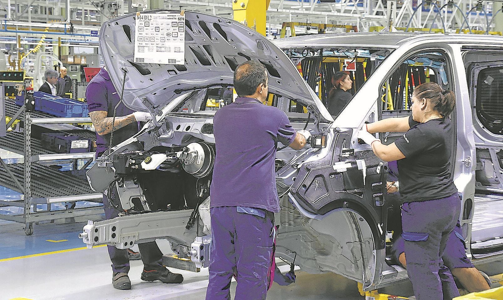 Cuatro de cada diez empresas vascas prevén que empeore el entorno económico