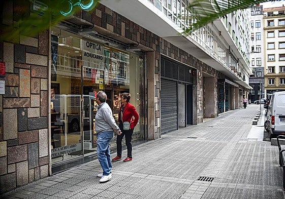 El comercio es el sector con mayor número de autónomos en el País Vasco, casi 36.000.