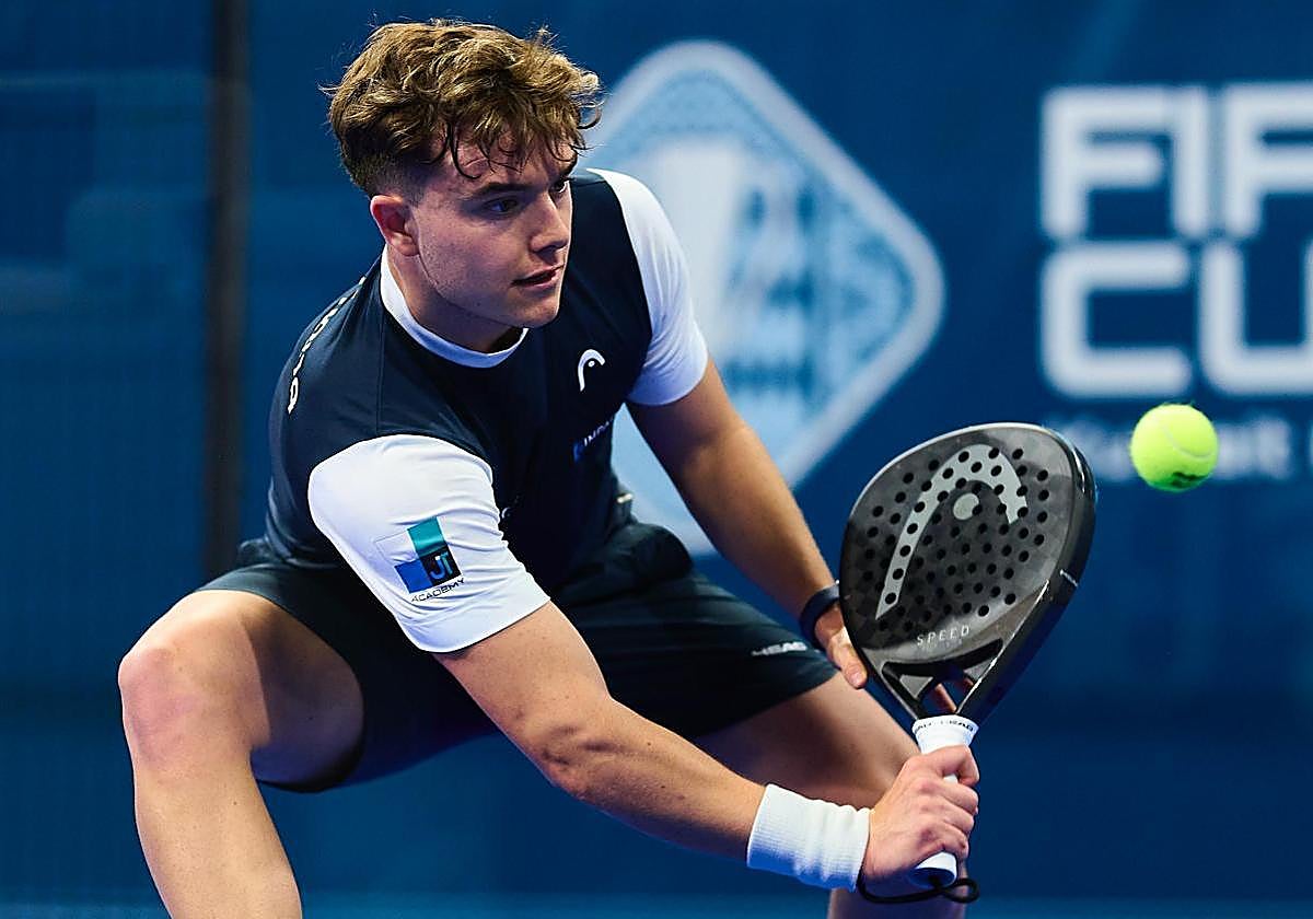 Eneko Arija durante el campeonato del mundo por parejas en Kuwait.