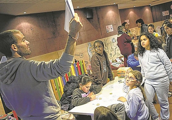 «El cómic les motiva a empezar a leer»