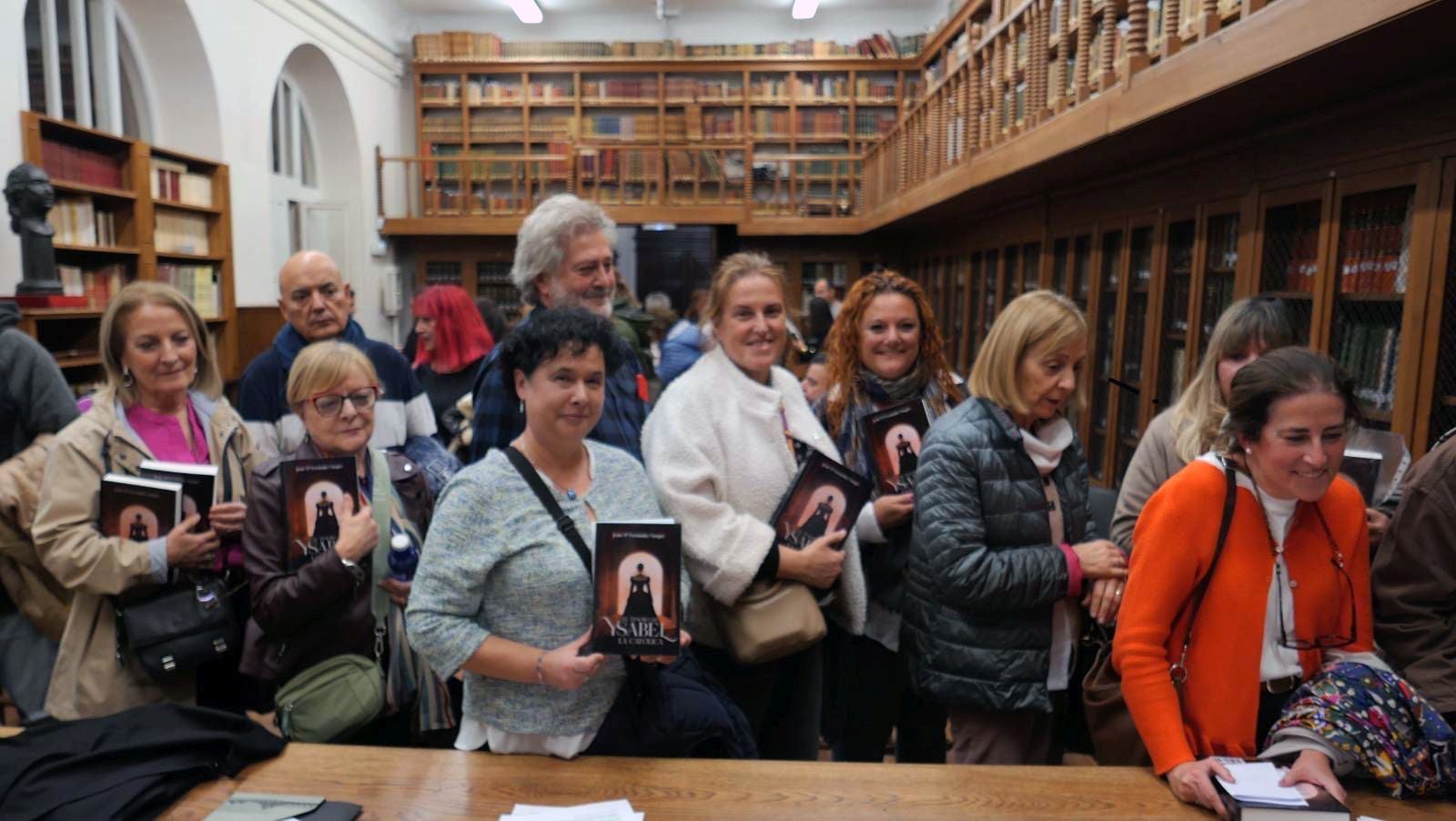 Rosario Corrales, Francisco Góngora, Txaro Muñoz, Mari Carmen Gómez, Basilio Simancas, María Oteiza, Susana Casado, Inmaculada Temiño, Elvira Pérez y Silvia Díez.