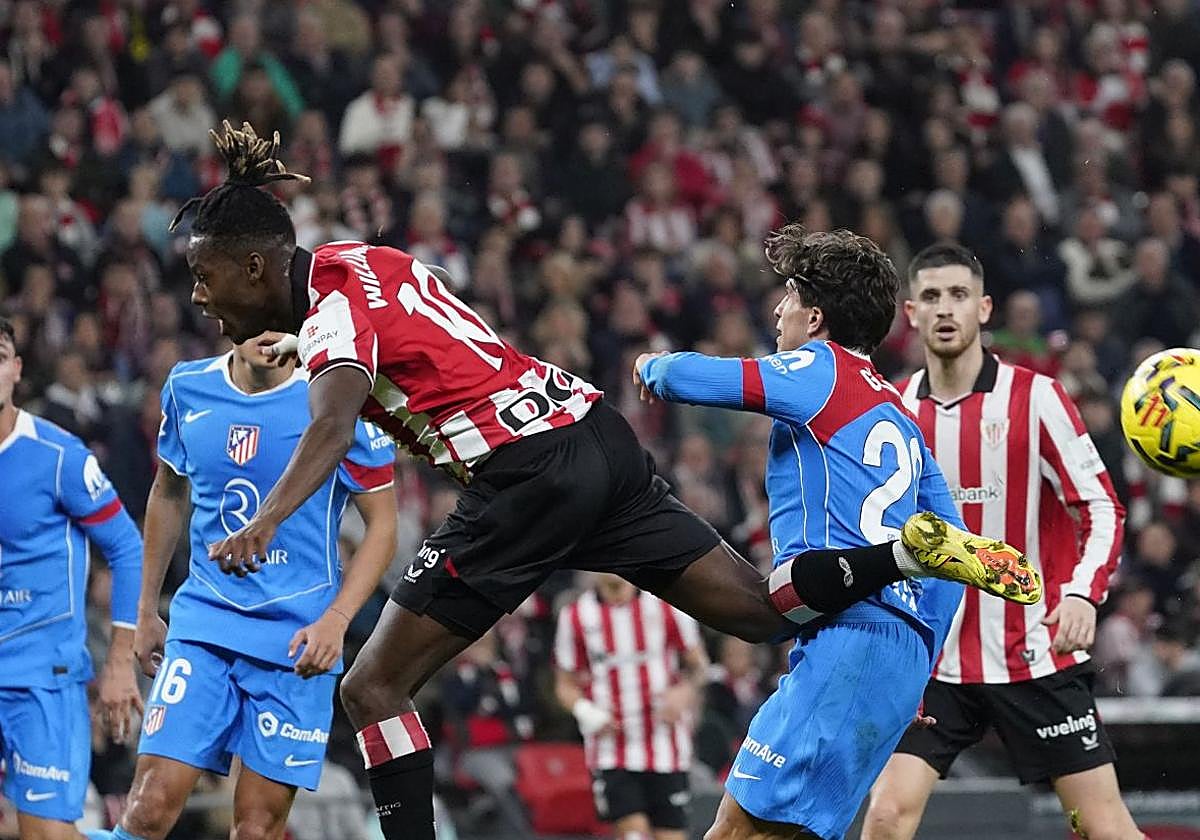 San Mamés estalla con el penalti de Giuliano sobre Nico que el árbitro y el VAR ignoraron