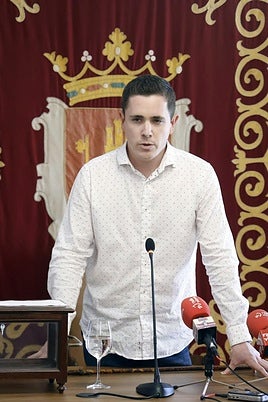 Jesús García, en su elección como alcalde.