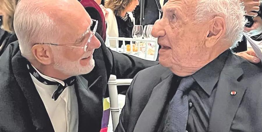 César Caicoya y Frank Gehry en la cena de gala del Guggenheim con motivo de su 25 aniversario.