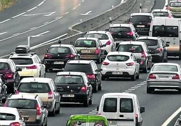 Atascos y escasos topes al coche