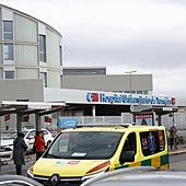 Entrada al hospital público de Torrejón de Ardoz, gestionado por una empresa privada.